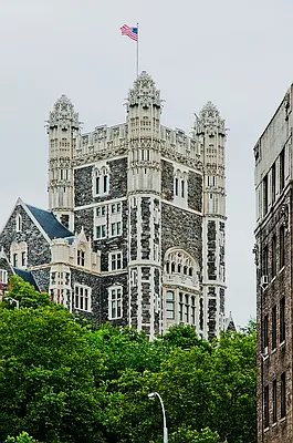 Rented by Perry Associates NYC Inc | media 2