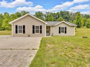 8040 Walt Way, Corryton, TN 37721