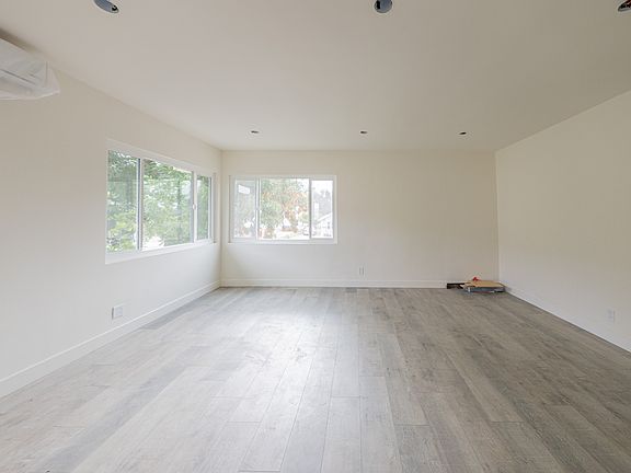 5th image of 10039 Haines Canyon Ave #F
