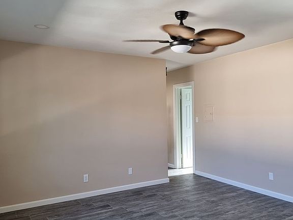 3rd image of 115 E Meda Ave #7