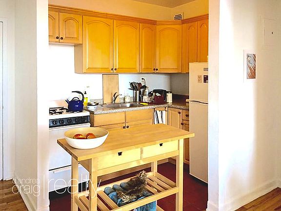 4th image of 186 Amity St APT 5B
