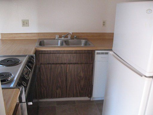 5th image of 4670 36th St APT 7
