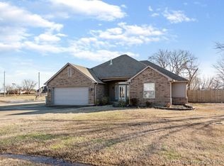 701 SW 23rd St, Wagoner, OK 74467