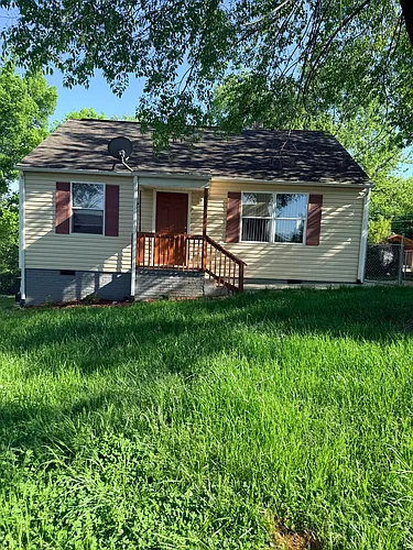 2042 Harold Ave Photo 1