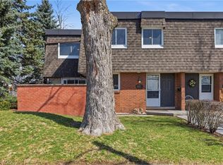 587 Timber Ln, Burlington, ON L7L 4B1