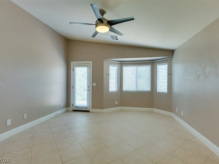 82 Rattlesnake Grass Ct — Photo 28