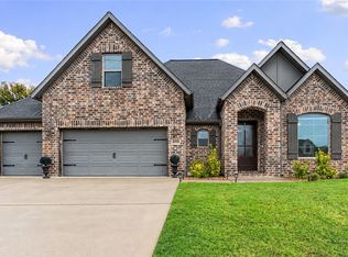 6405 S 36th St, Rogers, AR 72758