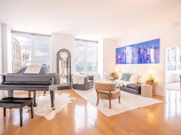 88 Morgan St APT 4905, Jersey City, NJ 07302