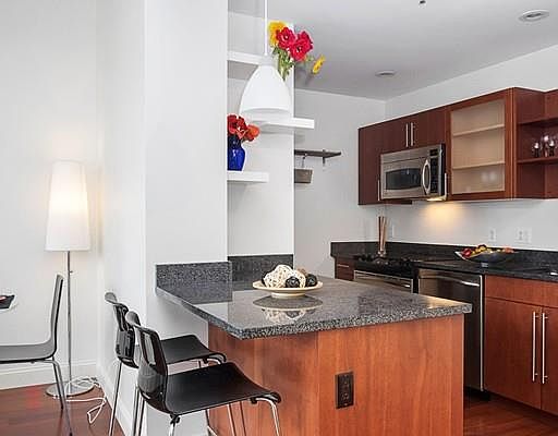 5th image of 150 Cambridge St Unit 309