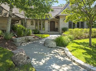 16127 Crosby Cove Rd, Wayzata, MN 55391