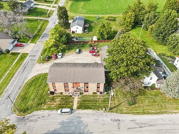 3rd image of 230 N High Ave