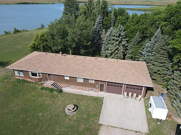 2nd image of 2814 Pebble Lake Rd
