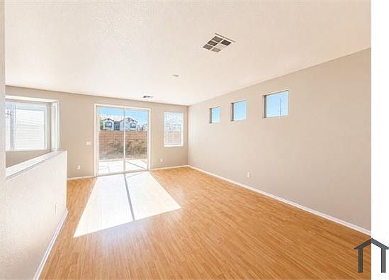 2nd image of 5925 Desert Twilight Ct