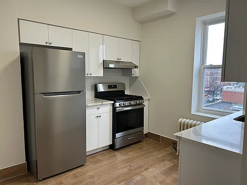 7 Star Realty LLC Photo 1
