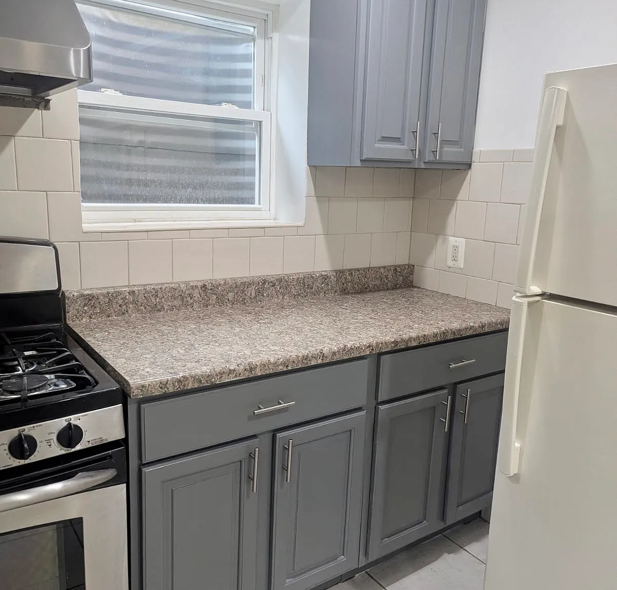 262nd St, Glen Oaks — Photo 3