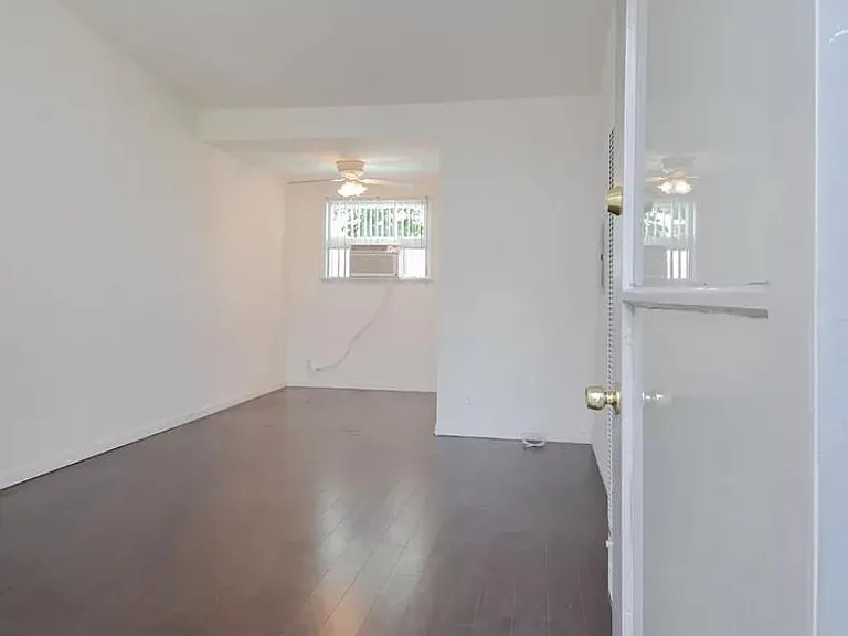 3823 Los Feliz Blvd #9 — Photo 5