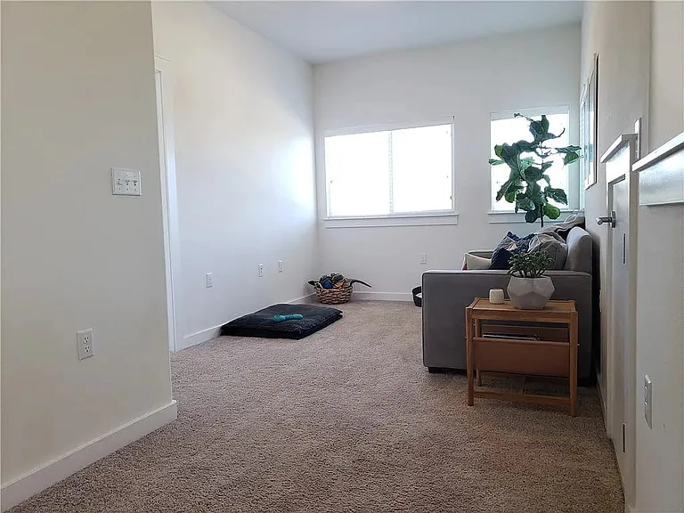 6800 Menchaca Rd #4 — Photo 14