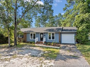 5405 Sandstone Dr, Fayetteville, NC 28311