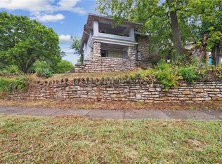 2706 E 36th St, Kansas City, MO 64128