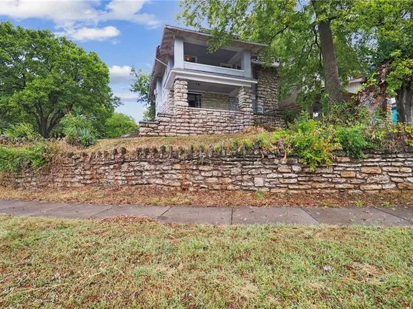 2706 E 36th St, Kansas City, MO 64128