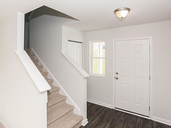 005 Entrance Compressed