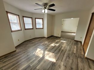 kb1820, La Crosse, WI 54603
