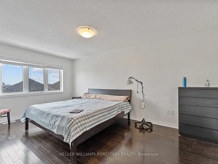 301 Oberfrick Ave — Photo 25