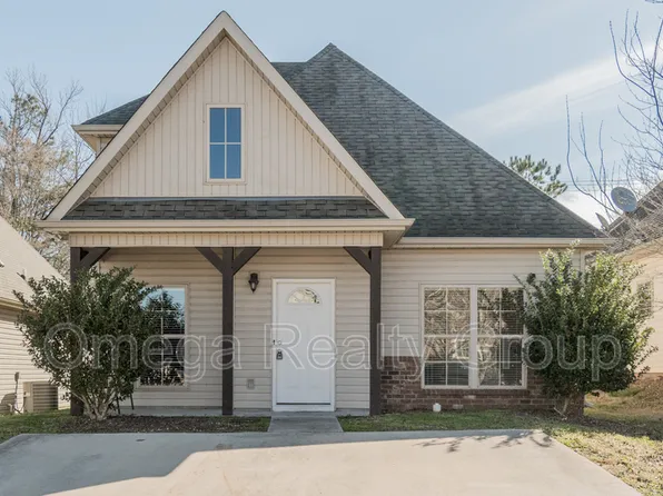 128 Cattail Ln, Calera, AL 35040