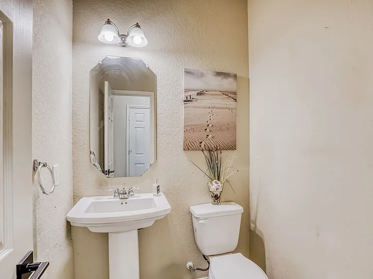 4031 Guild Meadows Dr — Photo 12
