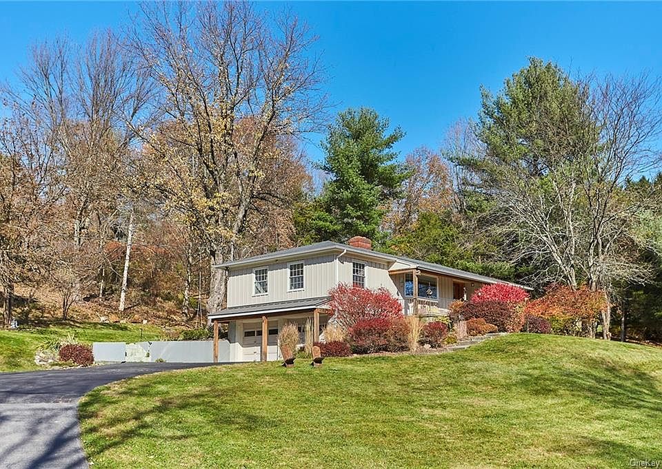 9 Kerr Rd Rhinebeck Ny 12572 Zillow