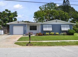 906 Hunter Park Pl, Titusville, FL 32780