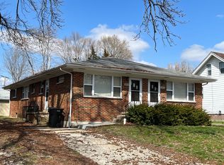 105 S 33rd St #105, Belleville, IL 62226