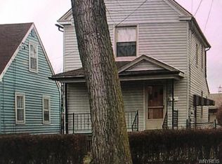 2745 Falls St, Niagara Falls, NY 14303