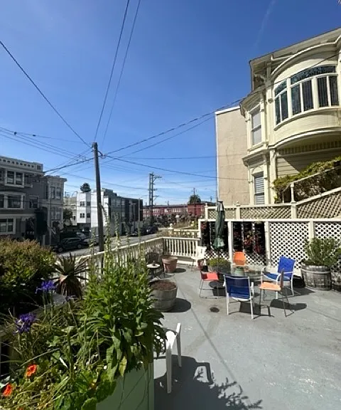 2614 California St #5 — Photo 10