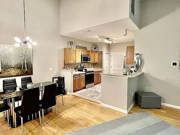 4th image of 5006 Key Lime Dr Unit 306