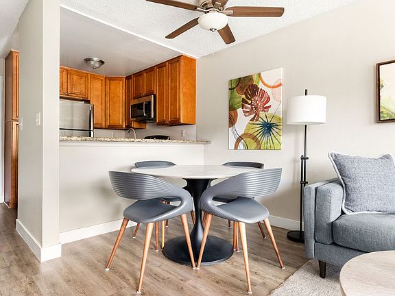 4th image of 11265 Morrison St #65-108