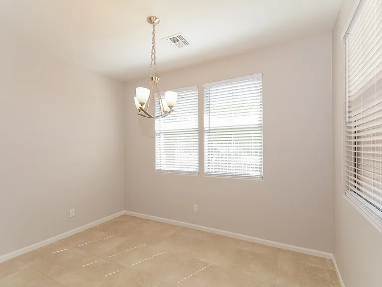 13673 W Cypress St — Photo 5