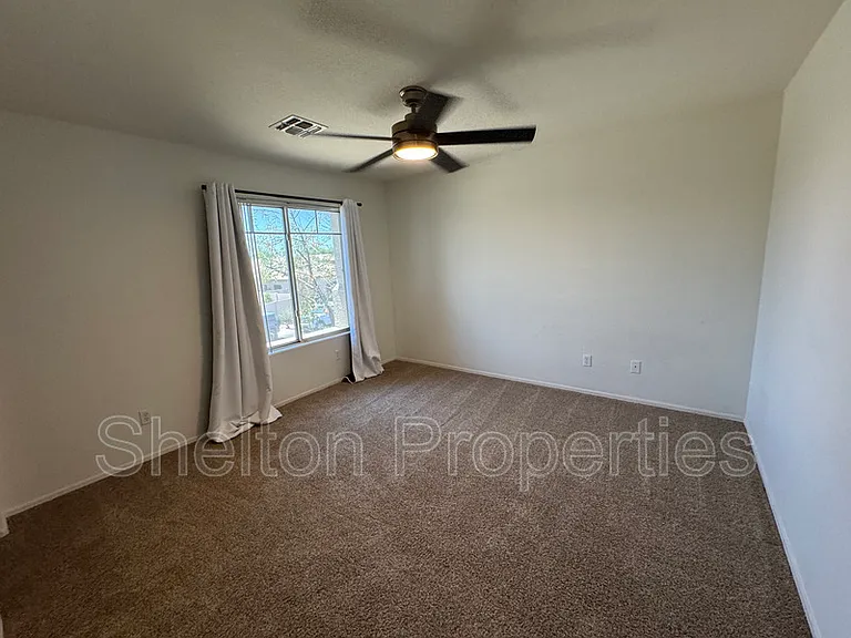 7662 W Via Del Sol — Photo 17