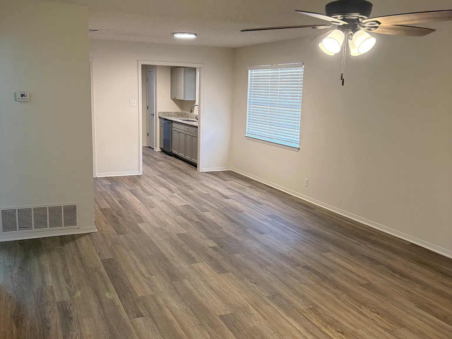2 bed, 1324 sqft, $1,800 — Photo 3
