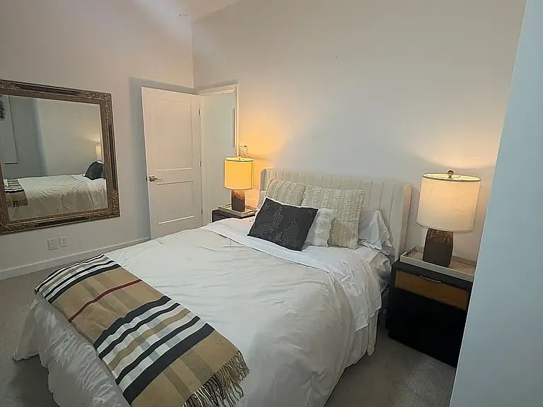 2718 Old Field Dr #302 — Photo 24