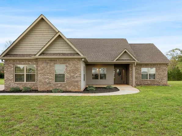134 Farm View Cir, Rock Spring, GA 30739