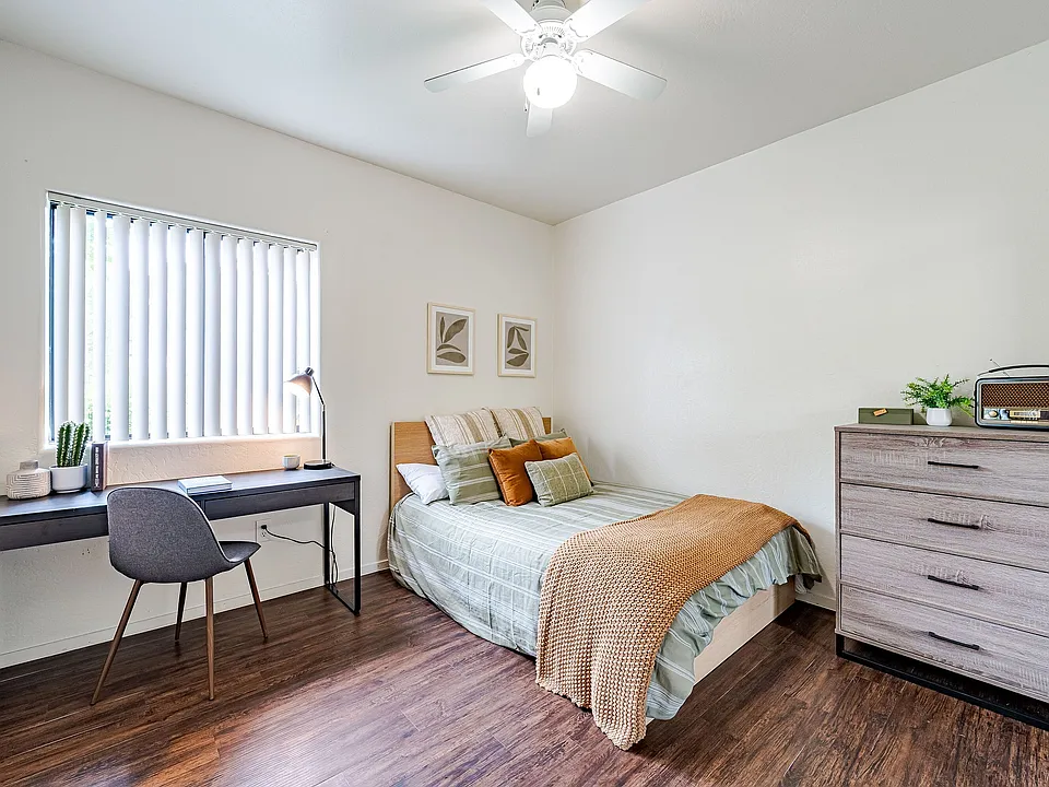 Clear-Creek-Village-Apartments-POI-20