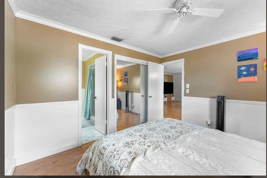 2 bed, 1074 sqft, $1,200 — Photo 2