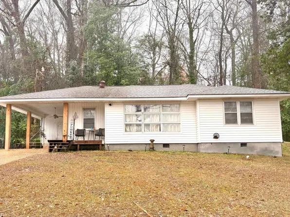 9 Dogwood Ln, Tuscaloosa, AL 35405