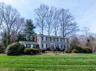 1833 10th Street Blvd NW, Hickory, NC 28601