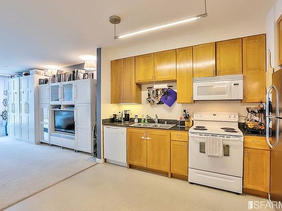 3rd image of 888 7th St Unit 335