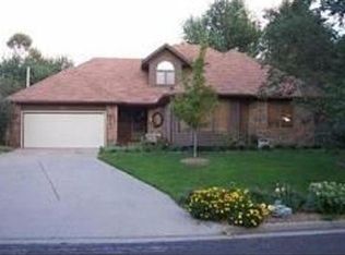 5554 S Parkhill Ave, Springfield, MO 65810