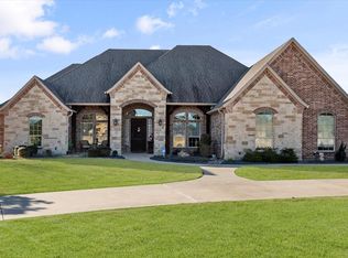 6020 Shiloh Forest Dr, Midlothian, TX 76065