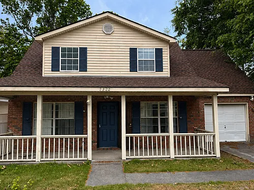 7322 Albert St Photo 1