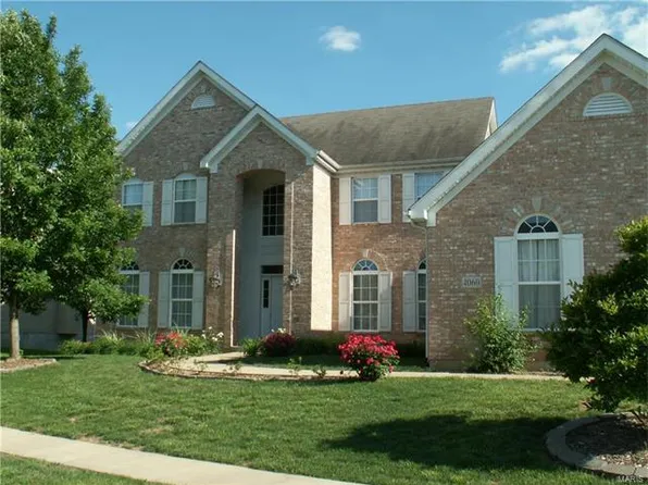 4060 Portland Ridge Dr, Florissant, MO 63034